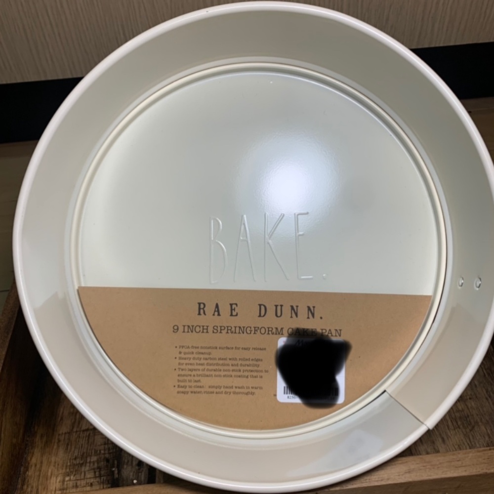 RAE DUNN BAKE CAKE PAN KITCHEN NEW 2020 springform